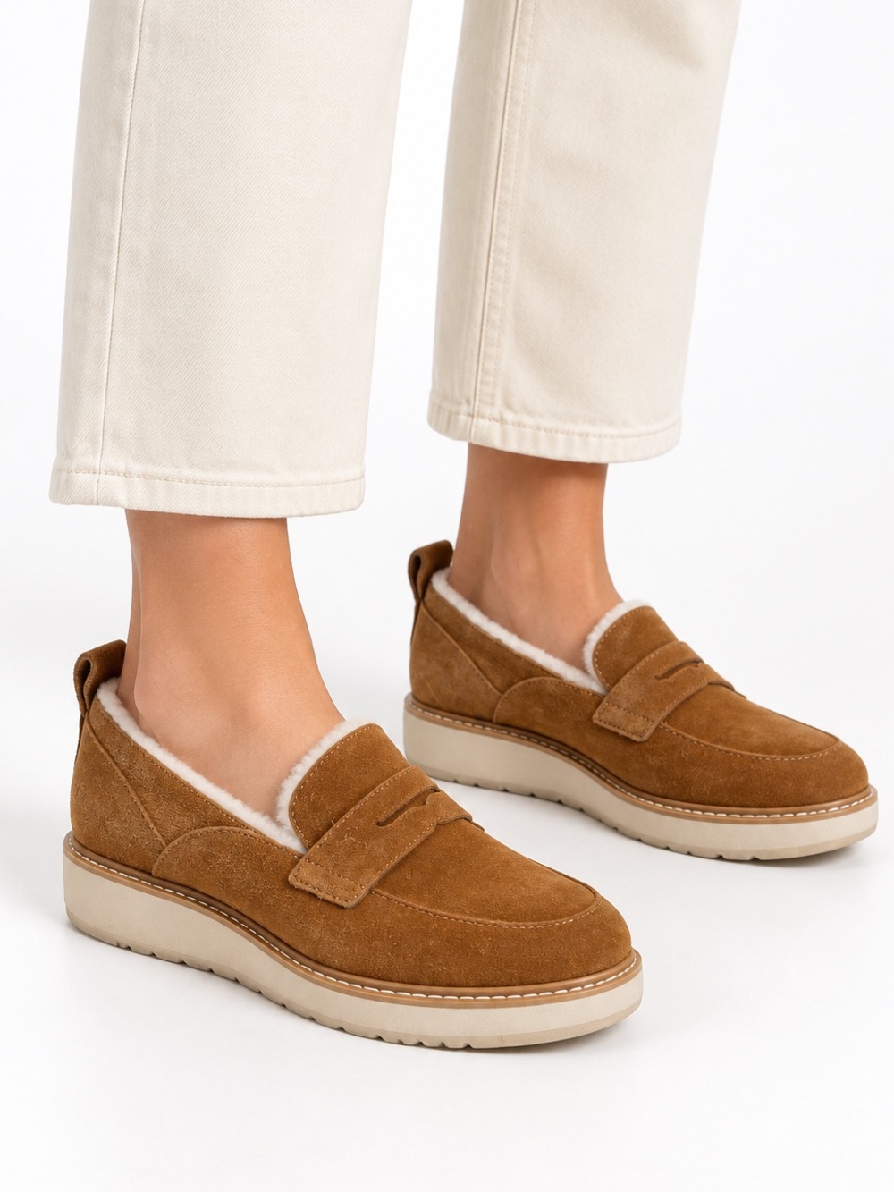 UGG Vintage Y2K Ellis Wool Loafers Women’s Size 6.5